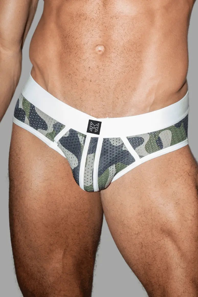 Maskulo Ian Steelguard Mesh Briefs in Camouflage + White. Soft, silky, breathable polyester/elastane everyday men&