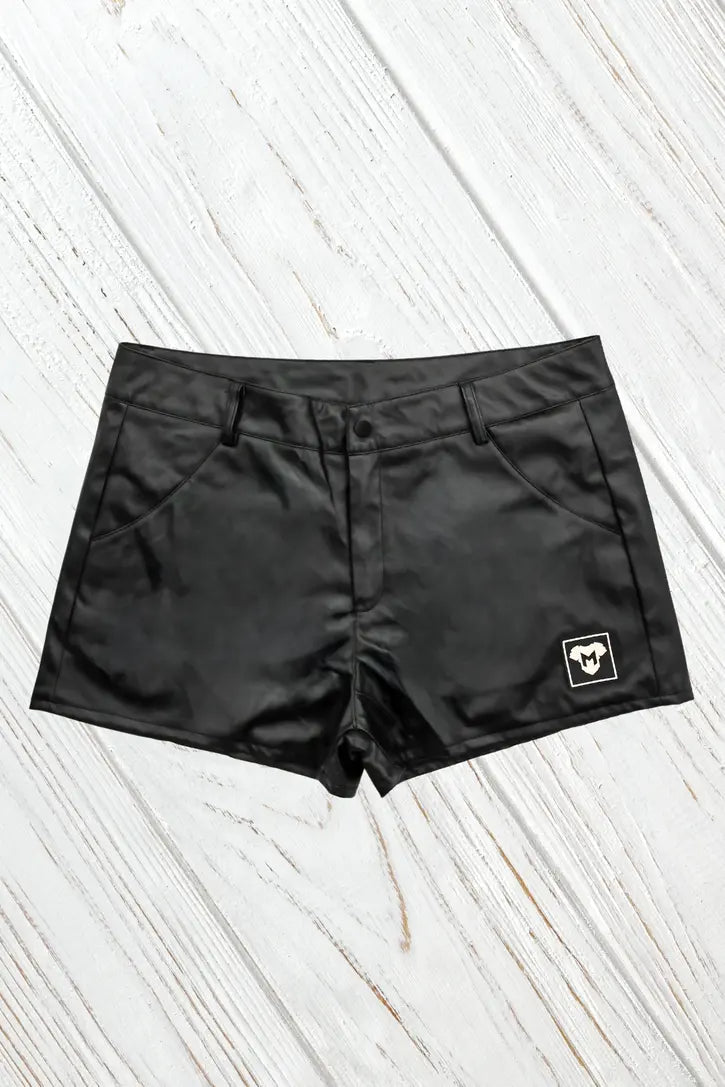 Maskulo Kane black PU leather shorts "Jeans Style." Thicker, durable faux-leather material, regular pockets. SKU MSH267.