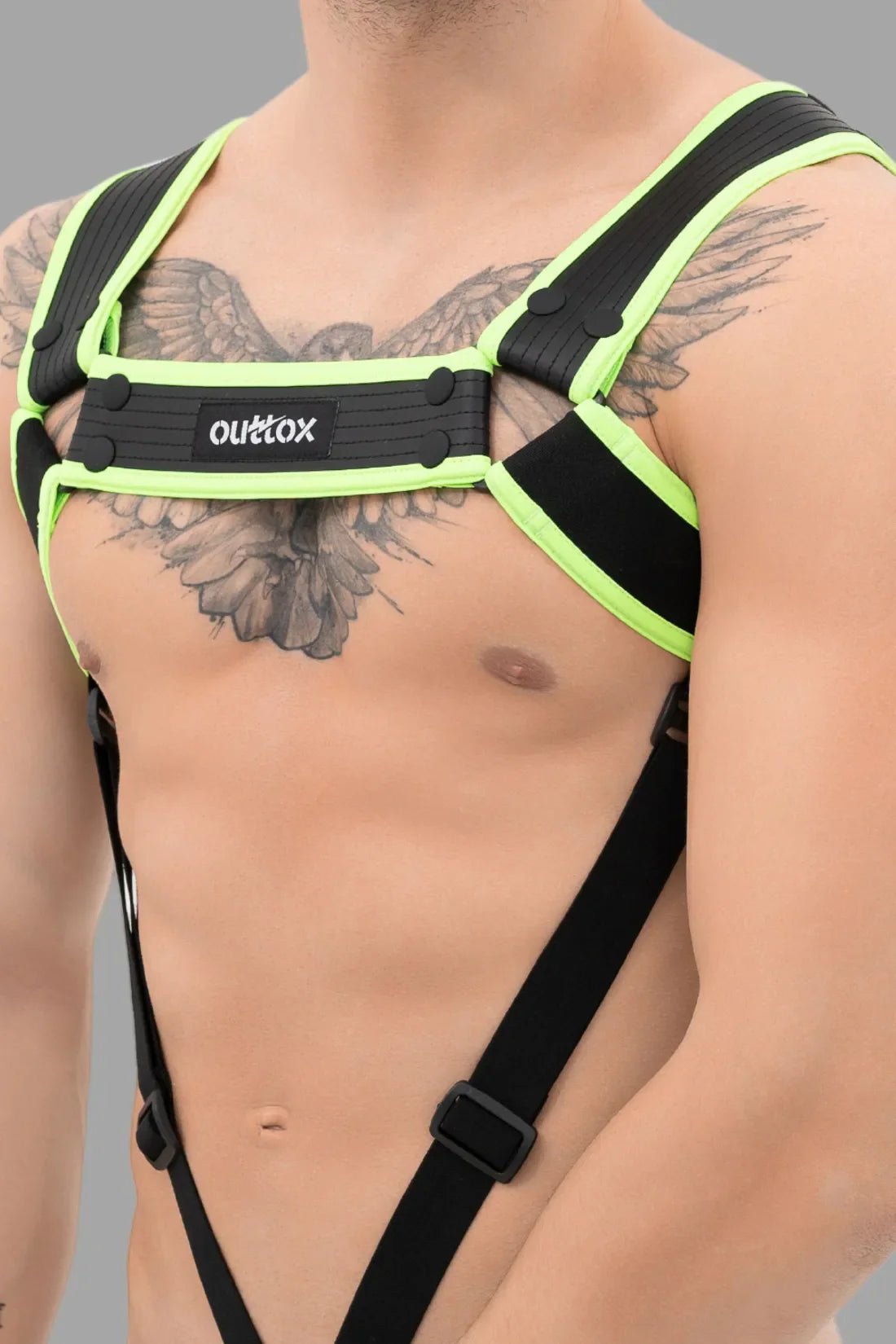 Outtox by Maskulo Black & Green Neon Body Harness with snaps. Polyester/polyurethane/elastane blend, comfortable fit.