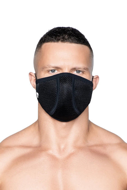 Maskulo Life Mask in black, stylish and reusable face accessory for everyday wear. Comfortable, one-size, polyester/cotton blend.