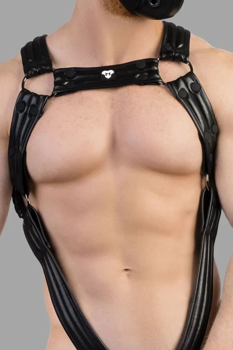 Maskulo Armored Next Body Harness in black. This garment is part of the Armored collection. Men&
