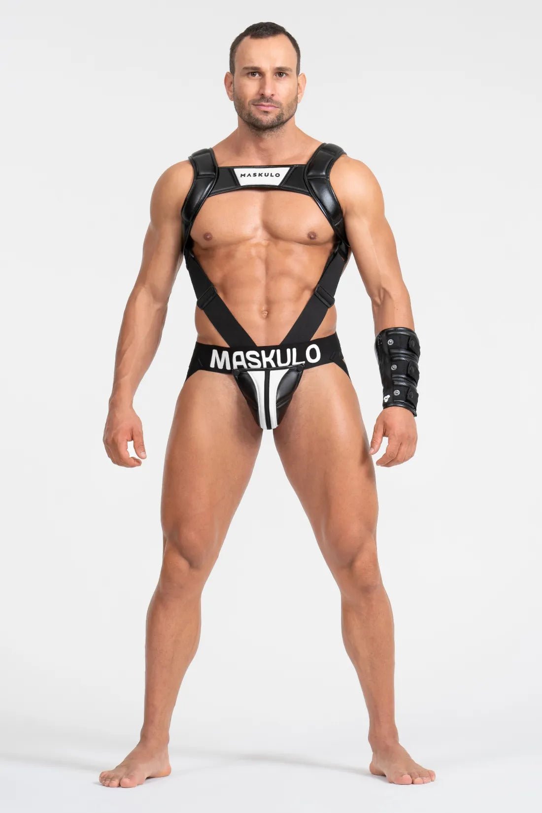 Maskulo Global Body Harness with Push-Up Effect in Black and White for men. Adjustable and stylish accessory.