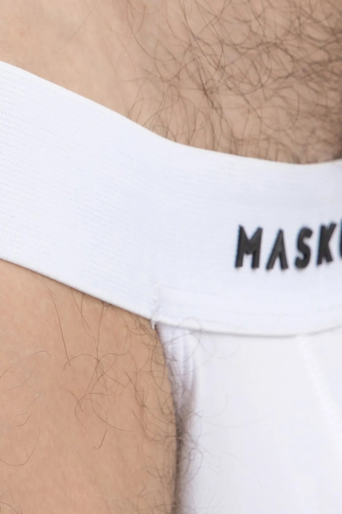 Microfiber jockstrap in white for men from Maskulo, featuring a comfortable fit and microfiber material.
