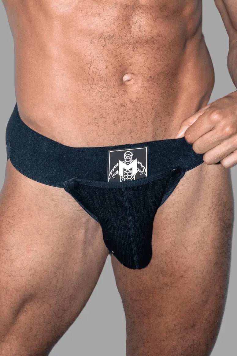 Maskulo Frank Cyclone black jockstrap with removable mesh pouch on snap buttons. Rough design, wide waistband, polyester/cotton blend.