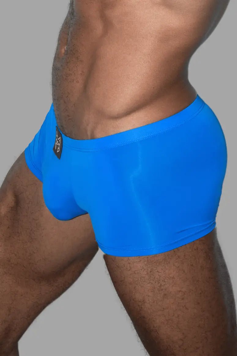 Maskulo Tyler Ironsilk Tight Trunks in blue. Super tight and stretchy men&