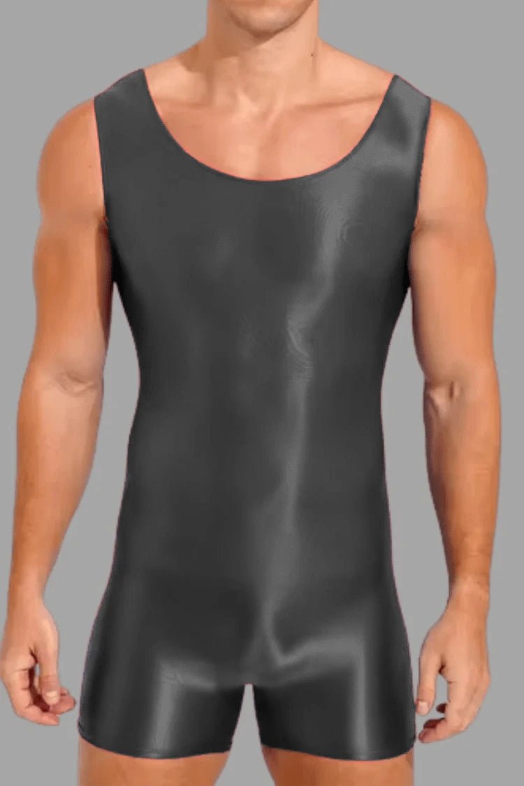 Maskulo Urbo Ironsilk Tight Wrestling Singlet in black. Super tight, stretchy, silky synthetic material, feeling like satin. Product MWS158.