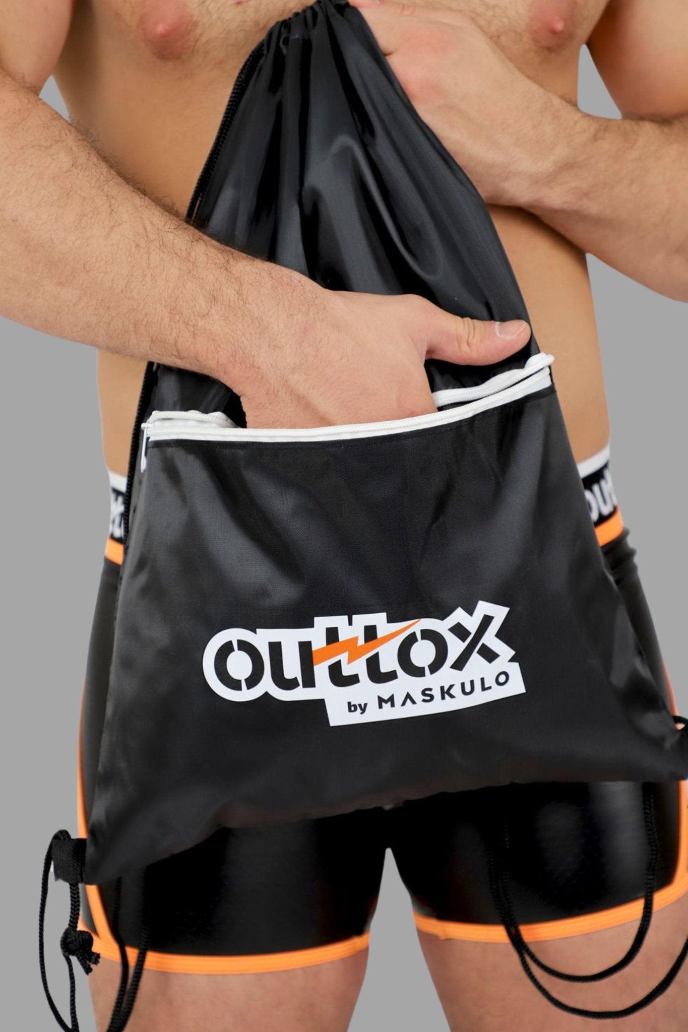 Black Outtox drawstring bag from Maskulo Global (EU) online store. Practical and durable accessory with a casual design.